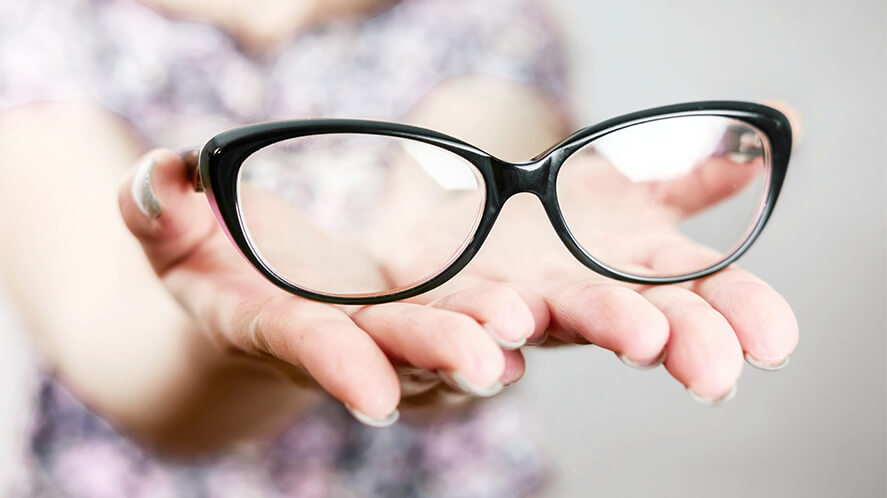 Eye Health Care: Will Your Eyes Suffer if You’re Wearing the Wrong Glasses