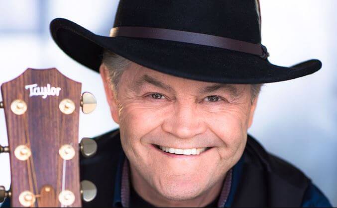 Micky Dolenz Net Worth (December 2021) Know The Complete Details!