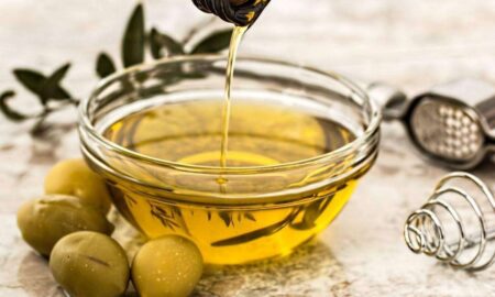 6 Reasons to Include Texas Olive Oil in Your Diet