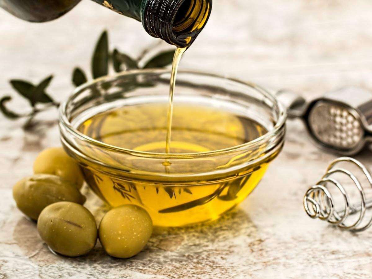6 Reasons to Include Texas Olive Oil in Your Diet